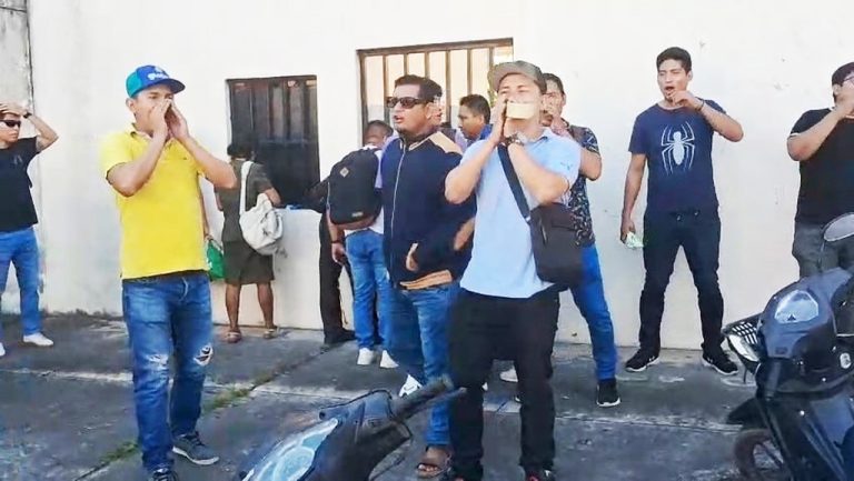 Estudiantes de la UNAP protestaron para exigir reinicio inmediato de clases