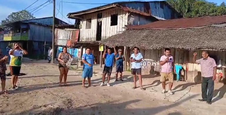 Vecinos protestan y exigen retiro de maquinarias de empresa constructora en Belén