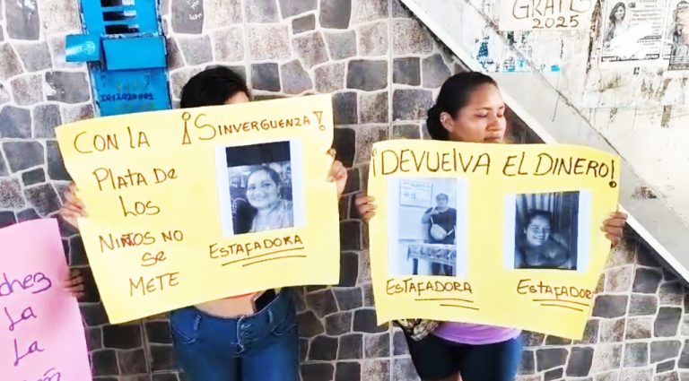 Niños de jardín se quedan sin fiesta de promoción tras presunta estafa de presidenta de comité en Iquitos