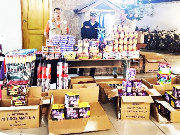 Incautan más de 260 kilos de pirotécnicos ilegales durante operativos en Loreto