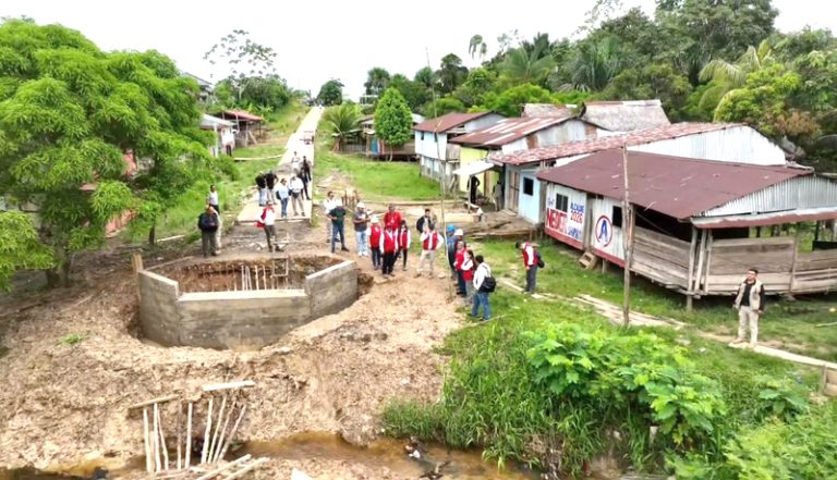 Contraloría supervisa obras y programas sociales en Mazán