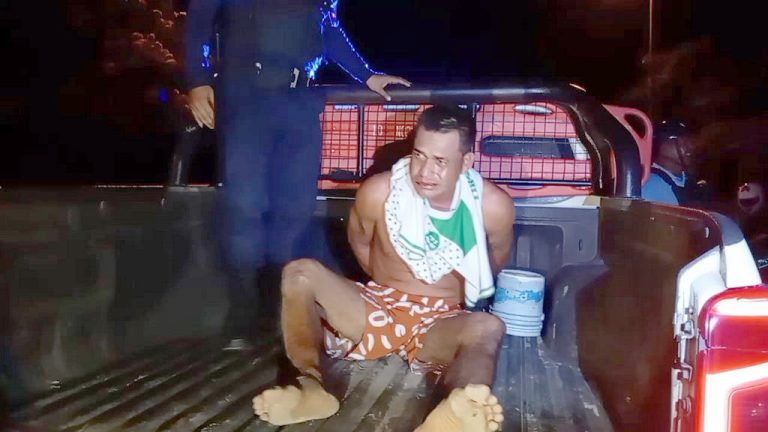 Sujeto aparentemente ebrio es intervenido por presunta agresión