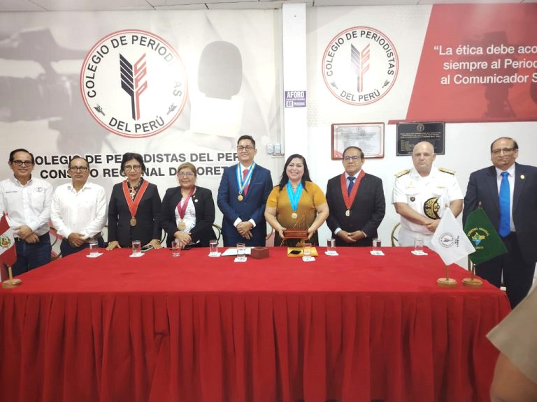 Corte de Loreto participó en juramentación de la nueva directiva del Colegio de Periodistas de Loreto
