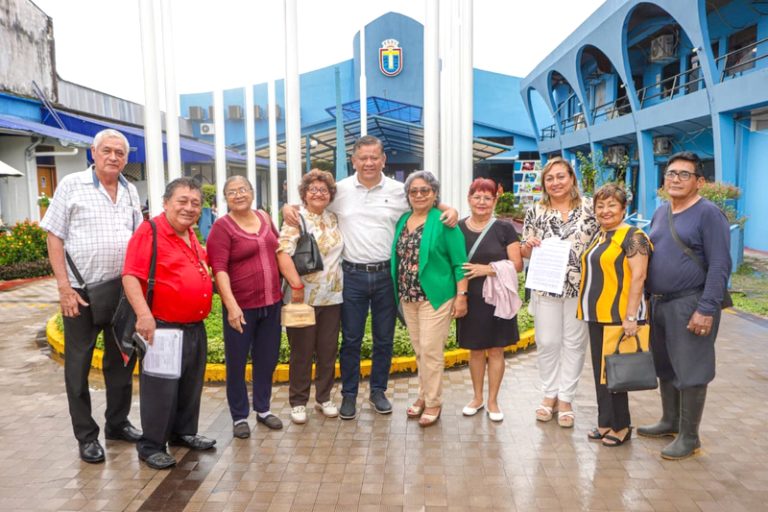 Satisfechos con acuerdos: 17 extrabajadores de Maynas reciben resolución para pago de liquidaciones