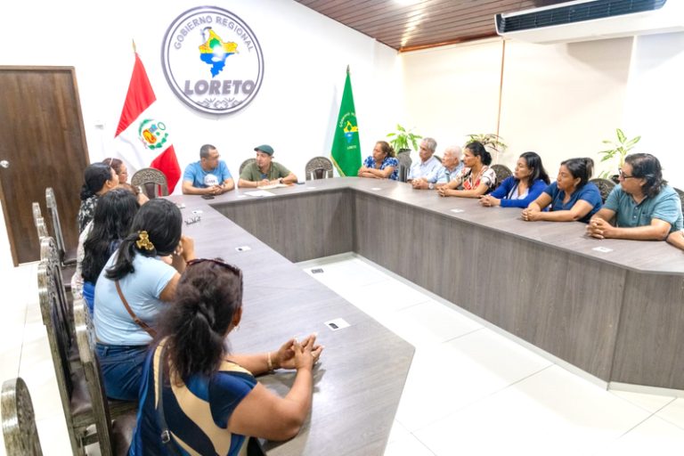 René Chávez se reúne con vecinos de San Juan