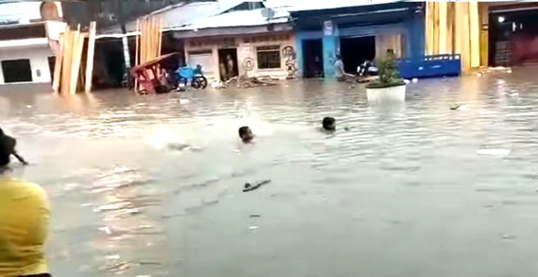 Lluvia de fuerte intensidad provoca inundaciones en distintos sectores de Iquitos