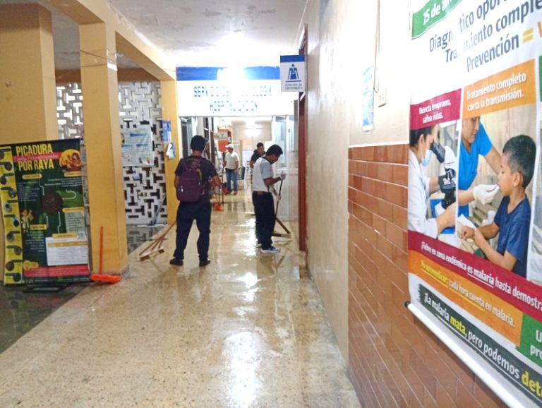 Reventó tubería al interior del área de infectología